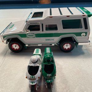 New in Box Hess Sports Utility Vehicle with Motorcycles- 2004